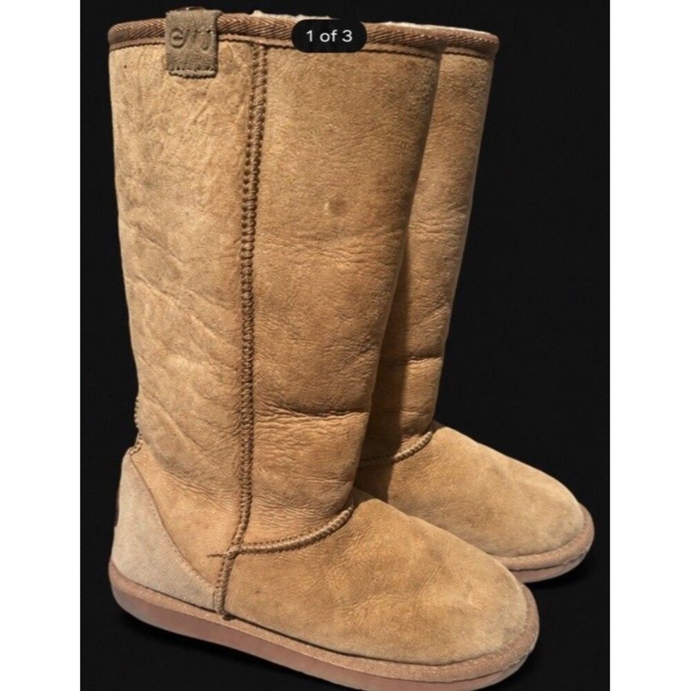 Emu Australia Women’s Beige Suede Sheepskin Lined Tall Pull-On Boots US 8